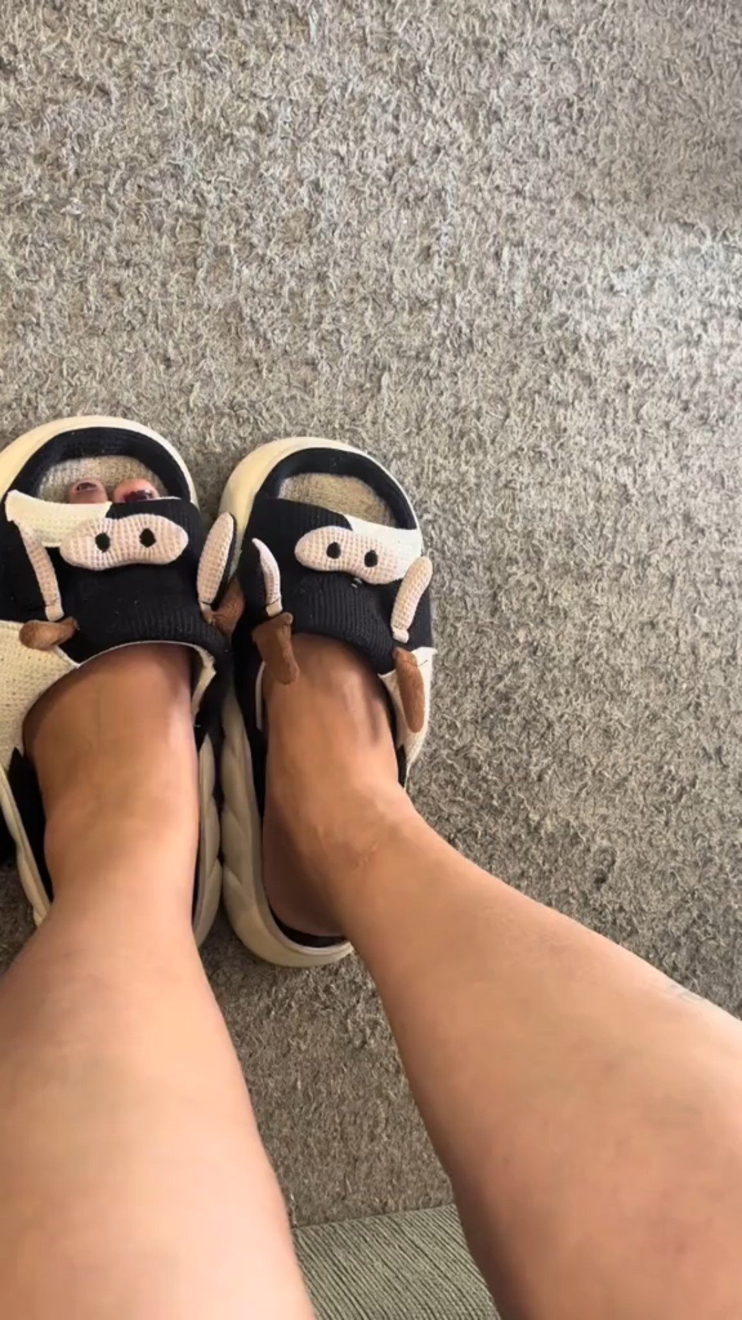 ✨ Cozy + Adorable ✨ These cow slippers are the perfect mix of comfy and fun! Super soft, warm, and seriously cute—perfect for lounging around the house or gifting to a fellow cow lover 🐄💖

#LTKShoeCrush #LTKFamily #LTKActive