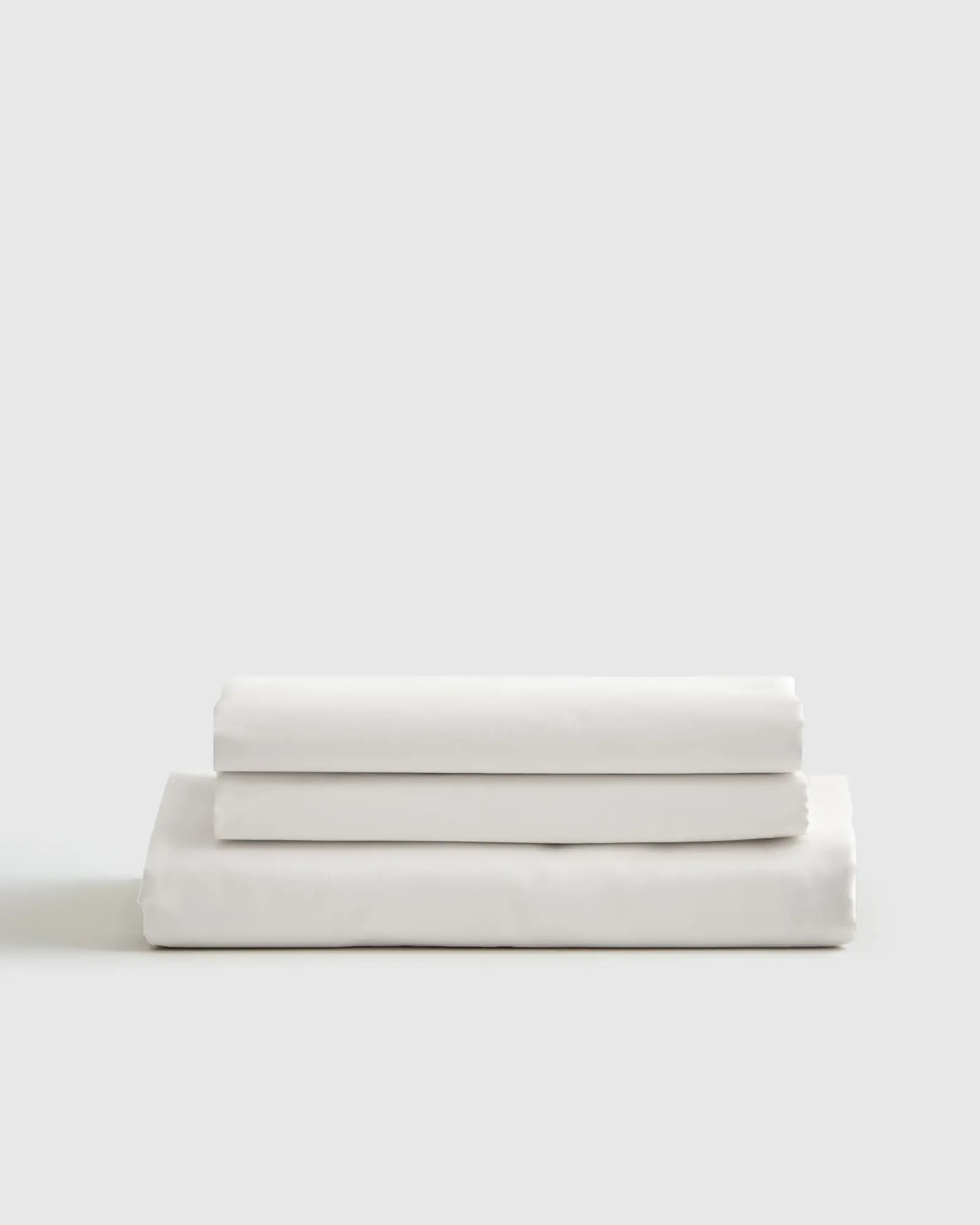 Luxury Organic Signature Sateen Fitted Sheet Set | Quince