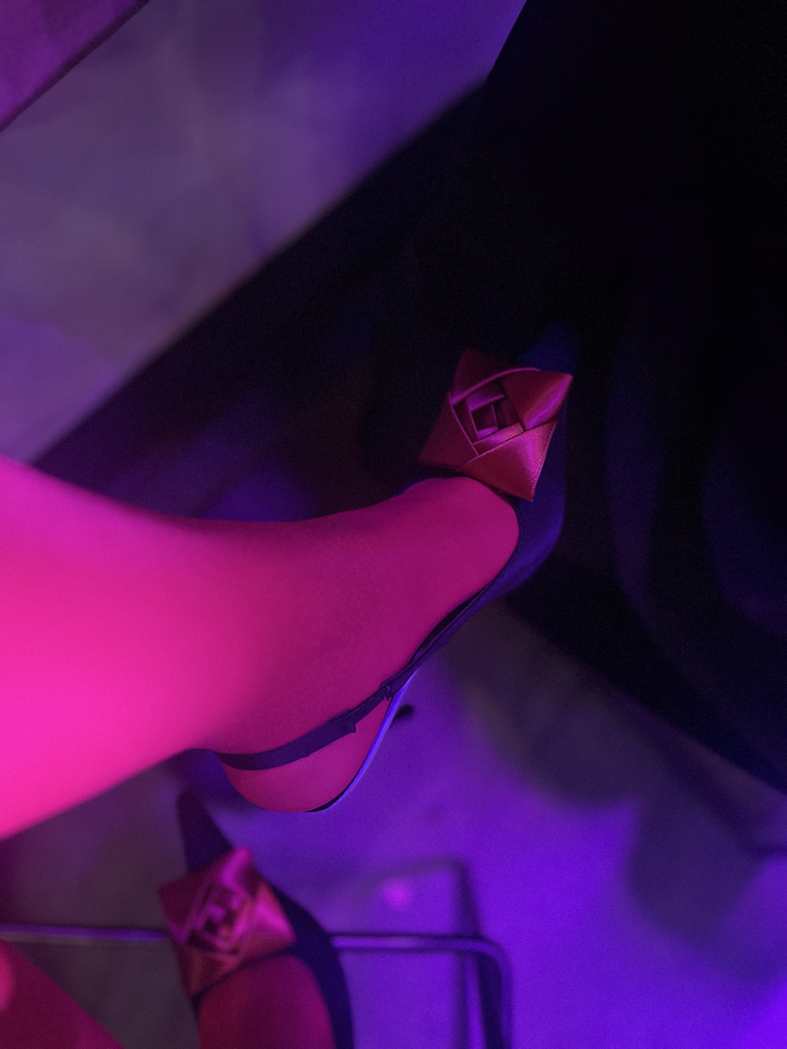 Pointed Toe...🌹 