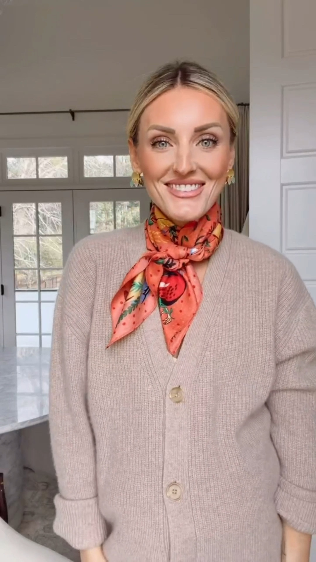 Sharing one way to style a satin scarf! I actually got this one from Amazon! There are so many great affordable scarves you can get on there in different sizes!

Loverly Grey, Amazon, satin scarf, how to style a scarf, accessories, cardigan 

#LTKFindsUnder50