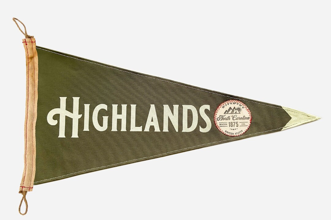 Highlands N.C. Pennant Flag - Etsy | Etsy (US)