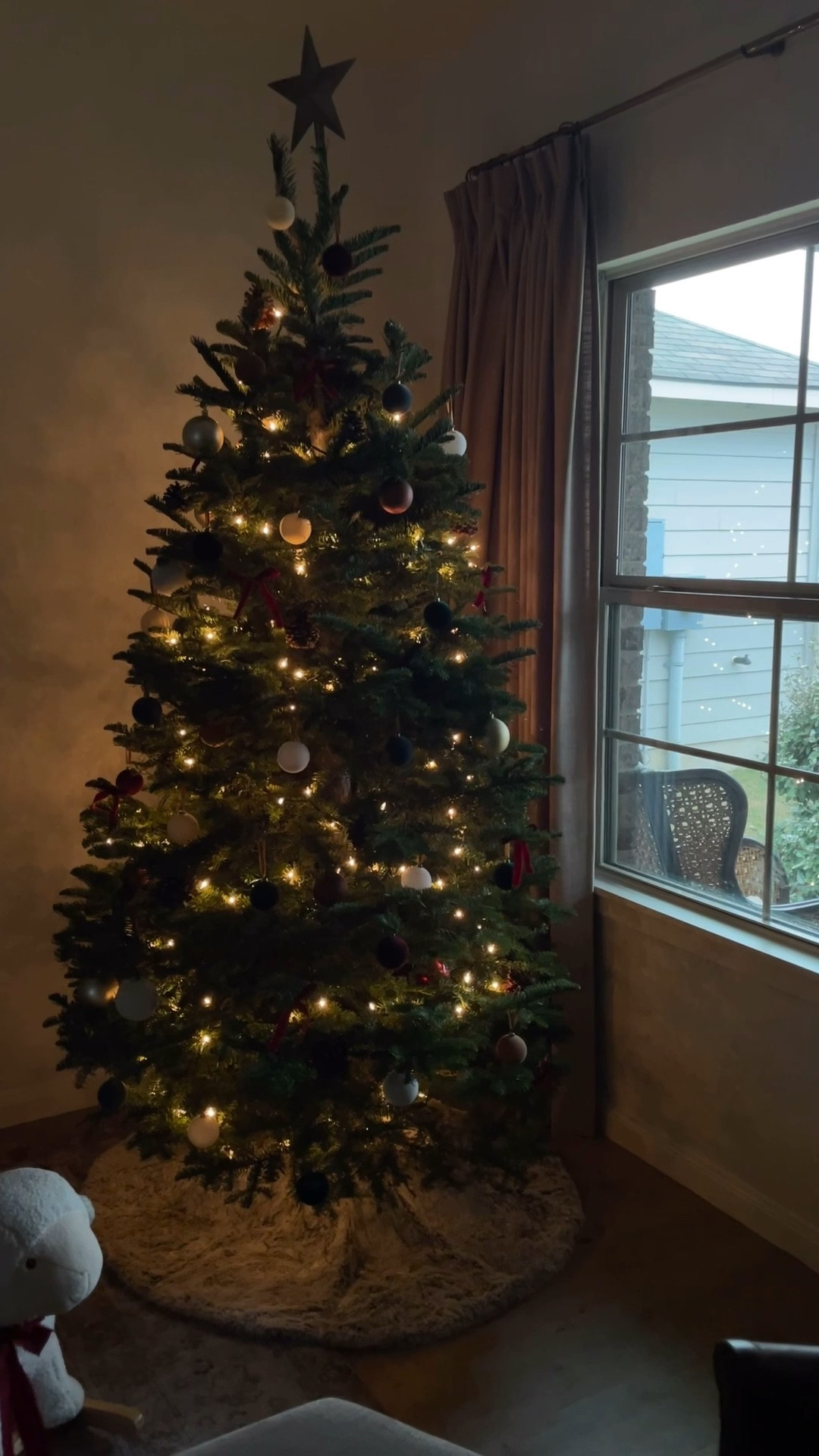 All is calm, all is bright ✨ 

Christmas, 
Tree,
Decor,
Vintage,
Ribbon,
Earth tones,
Ornaments,
Pinecones,
Budget friendly,
Vintage,
Cottage core,
Star,
Cozy,
Tree skirt,
Holiday 


#LTKSeasonal #LTKHoliday #LTKFindsUnder50