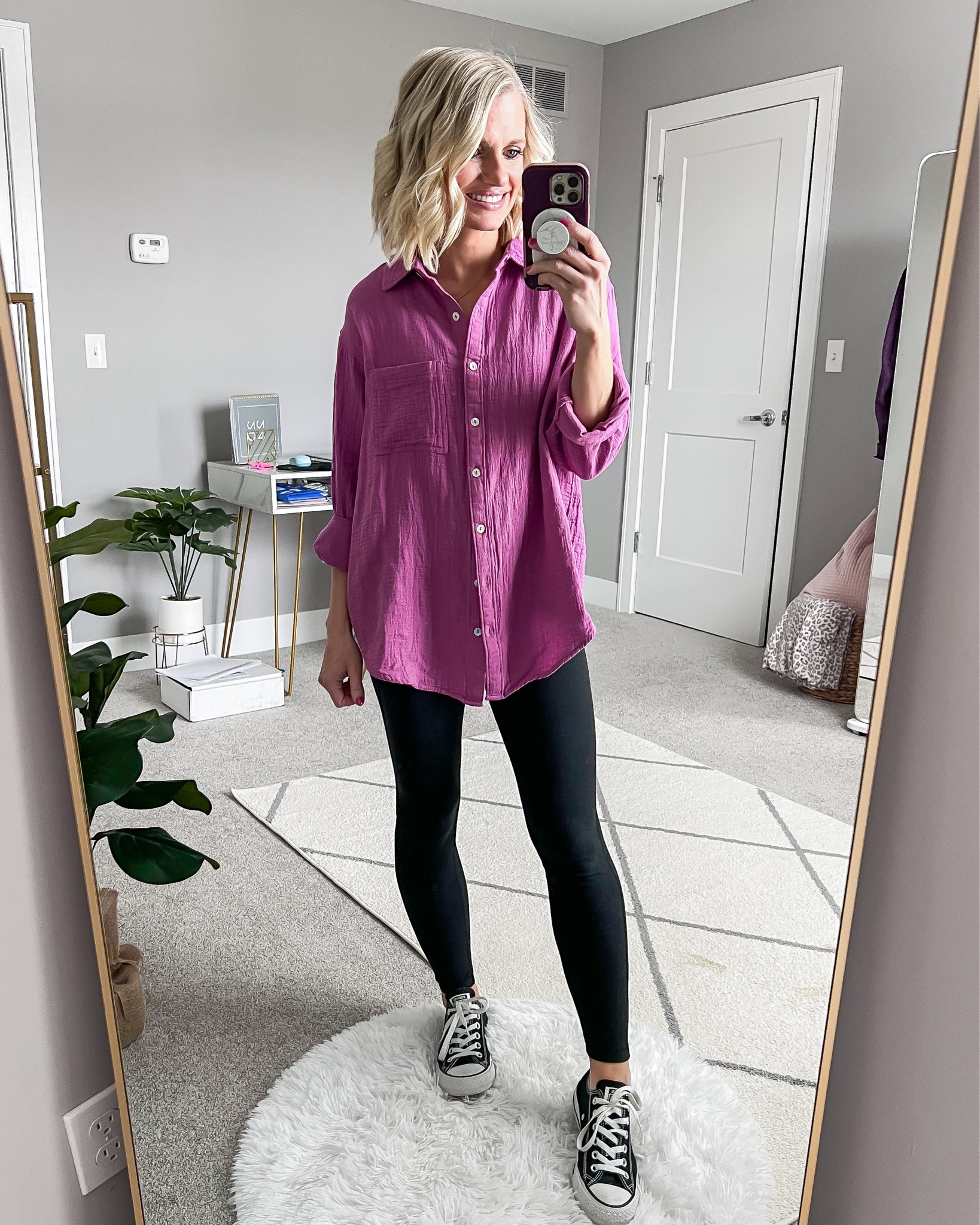 What I wore this week!
Shirt- xsmall
Leggings- small
Shoes- 7

#LTKSeasonal #LTKfindsunder100 #LTKstyletip