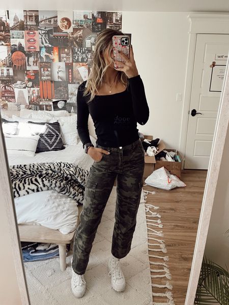A moment for the Camo pants 😍👏🏼 