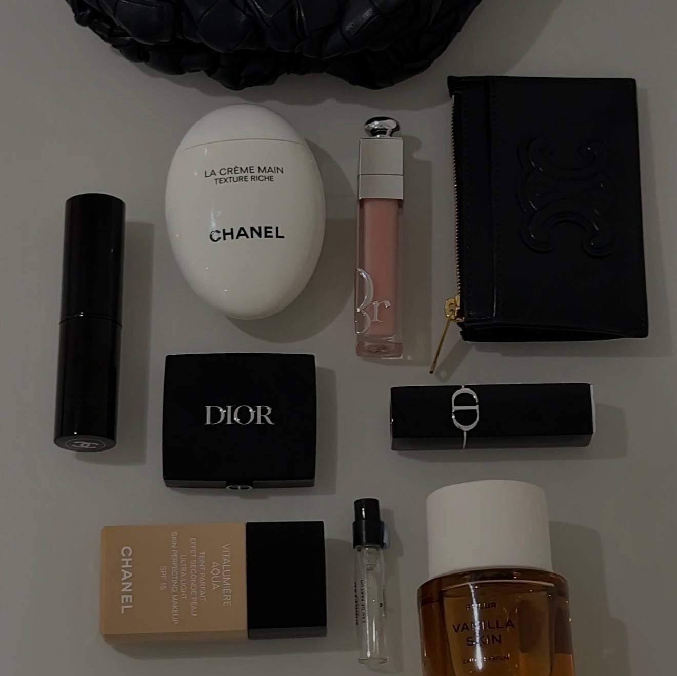 My makeup essentials 🖤 Dior , Chanel for glowy skin and some Phlur fragrance to smell delicious 🤎 

#LTKuk #LTKxBootsBeauty #LTKbeauty