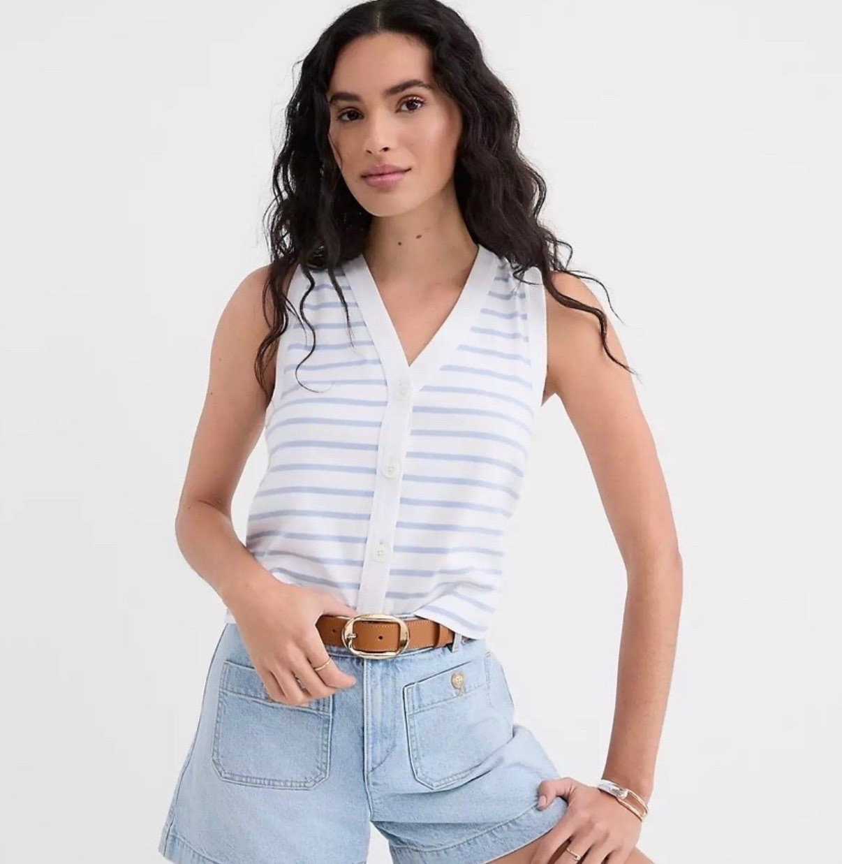 Spring top - ON SALE, $20; also comes in a cappuccino color stripe 


#LTKSeasonal #under25 #budgetfriendly #teacheroutfit #businesscasual #cardigan #sumertop #fourthofjuly #sweatervest #cardigantank #loft #springtop 

#LTKSaleAlert #LTKU #LTKOver40