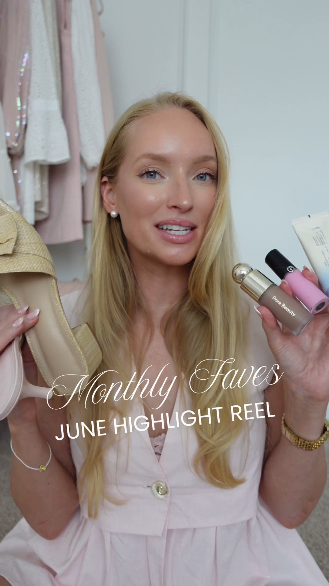 June favorites I’ve been reaching for the most this month! I shared more things I’m loving on my YouTube channel today. Search Amanda John and subscribe to my channel to see more 🤍

Summer beauty favorites