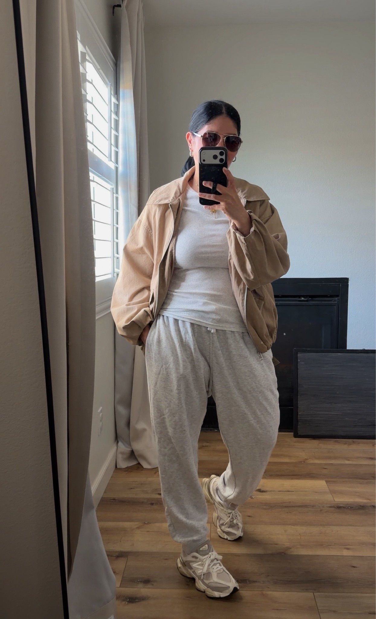 grey & brown 🤩

heading to the park with the kids so really quick:

Medium in the top
Large in the sweats
Large in the jacket
7..5 in the shoes

#LTKootd #LTKmomlife #LTKfitnessgoals