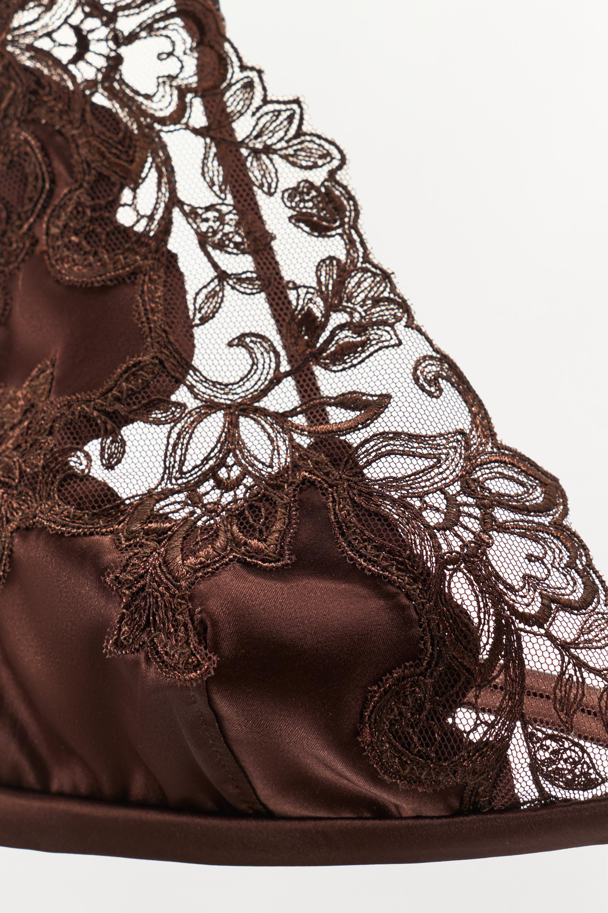 SATIN LACE TRIANGLE BRALETTE | Zara US