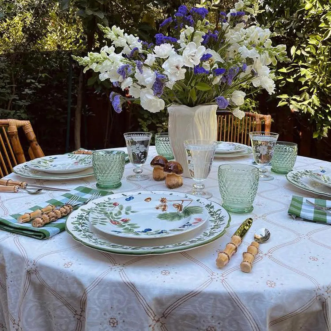 White and Gold Round Tablecloth - Luxury Fabrics and Unique Woodblock Prints, Handcrafted in Indi... | Etsy (US)