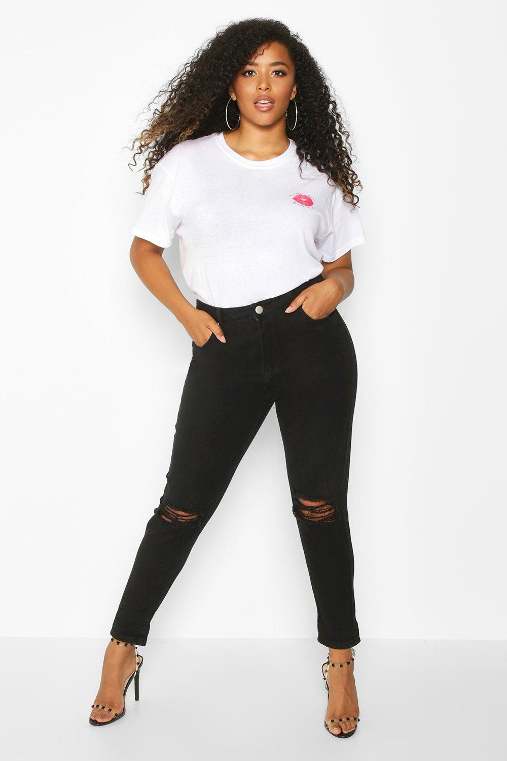Womens Plus Ripped Knee Mom Jeans - Black - 24 | Boohoo.com (US & CA)