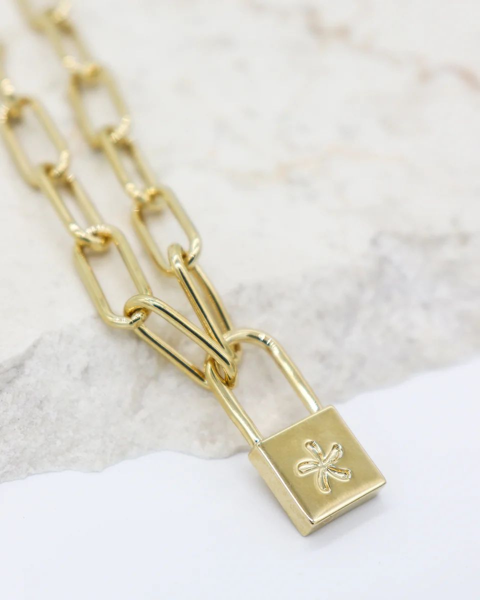 Limited Edition Necklace in Paperclip Chain with Piccolo Serratura | Spark*l