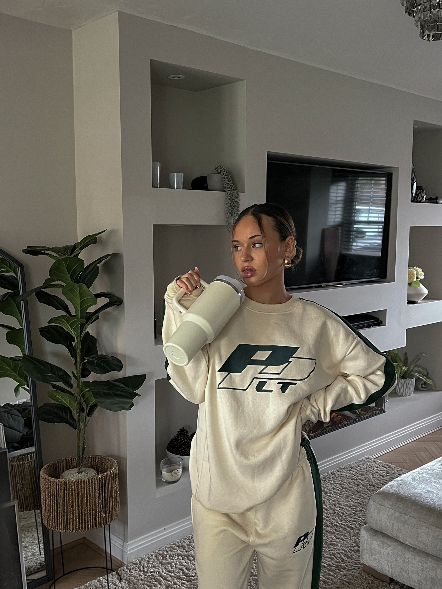 work from home but make it CUTE ☁️

#LTKActive #LTKstyletip #LTKsalealert