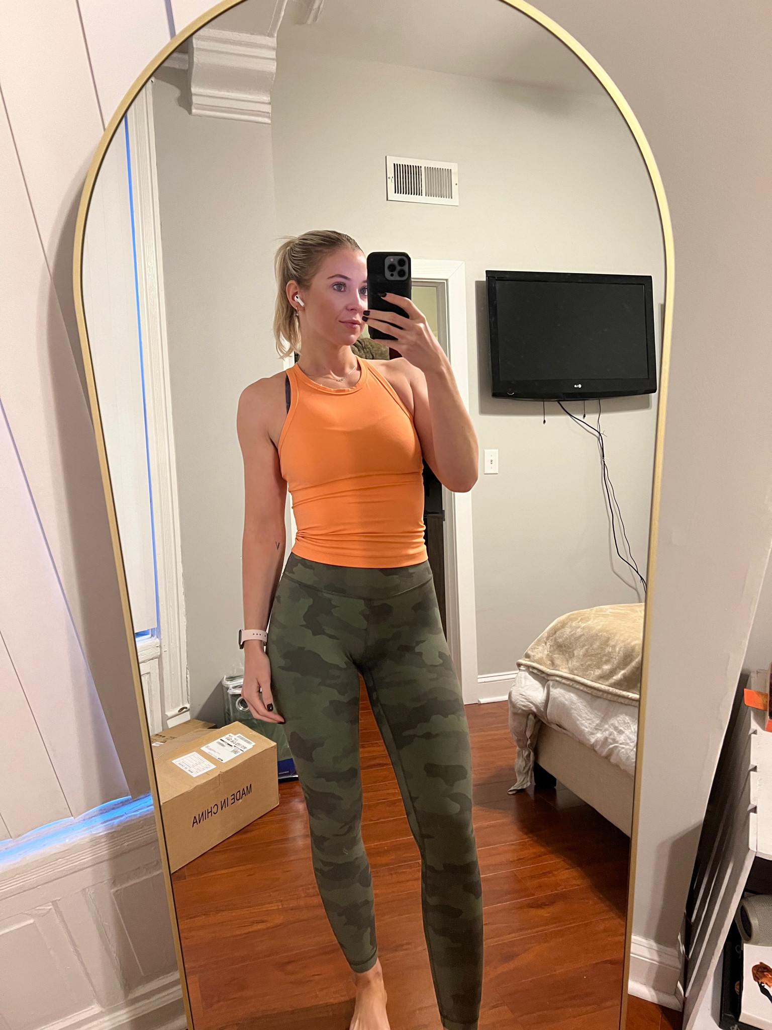 Gym fit of the day 💚 these leggings make the best gift for any of the gym lovers in your life 😊

#LTKfindsunder100 #LTKGiftGuide #LTKfitness