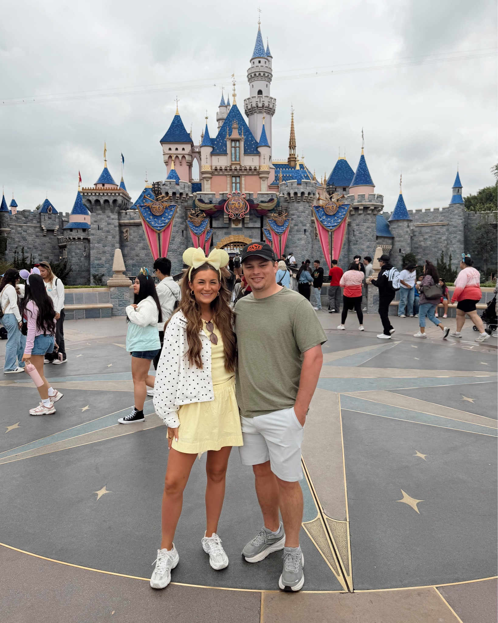 @disneyland dump <3 

if you want to see how much fun we had keep swiping…🤭🤣🤪

#LTKdayinmylife #LTKootd #LTKTravel