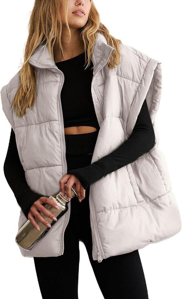 APAFES Women Winter Oversized Puffer Vest Lightweight Stand Collar Flysleeve Insulated Padded Puffy  | Amazon (US)