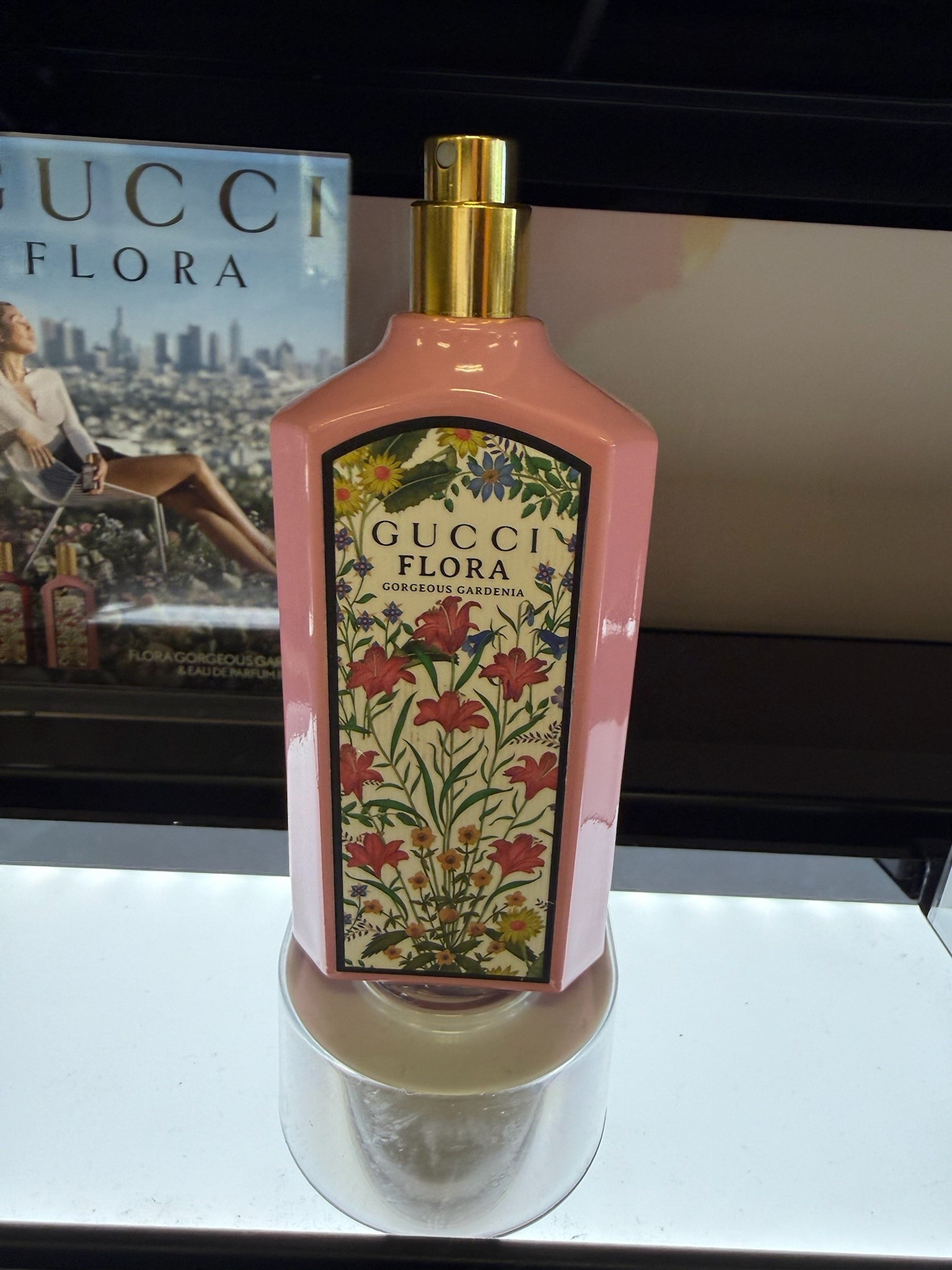 The most perfect scent there ever was 🤌 Price drop on the mini perfumes for the Sephora Sale! 


#Gucci #GucciPerfume #Sephora #SephoraSale #GucciFlora #Shop #PerfumeMinis

#LTKSaleAlert #LTKBeauty #LTKgrwm