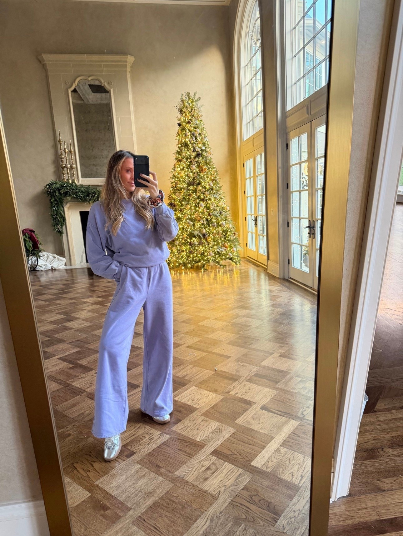 Best sweat set ever! Got this in spring, but also comes in new fall/ winter colors! #LTKStyleTip

#LTKHoliday #LTKFindsUnder100