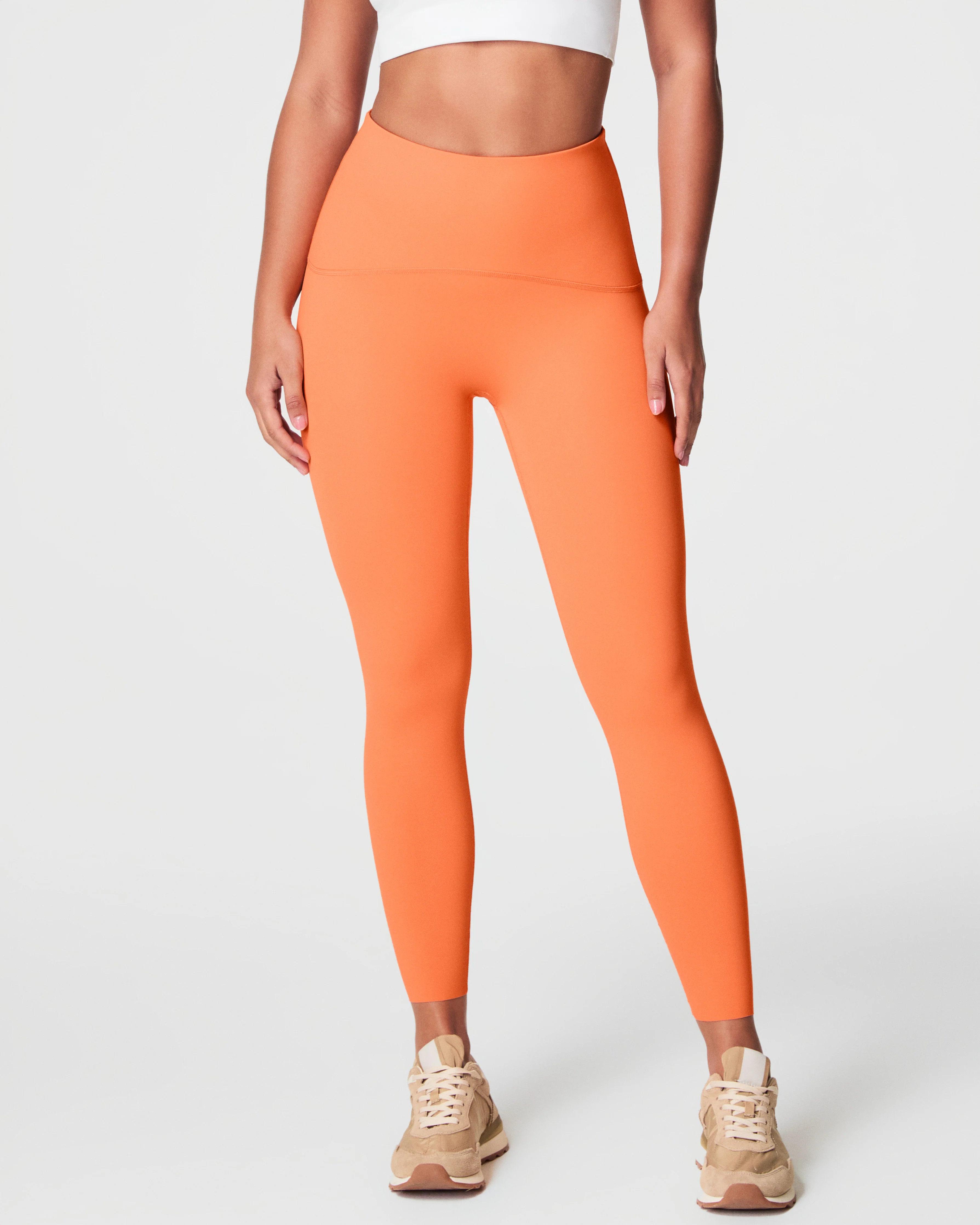 SPANXshape™ Booty Boost® 7/8 Leggings | Spanx