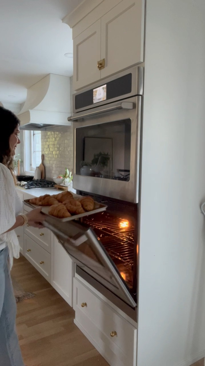 Appliances are on SALE
All of my kitchen appliances are on sale! kitchen Reno, kitchen faucet, brass faucet, cafe appliance, cafe stove. Cooktop, double fridge., refrigerator. Kitchen inspo, kitchen design kitchen inspo, wall oven, stove appliances

#LTKSaleAlert #LTKStyleTip #LTKFallSale