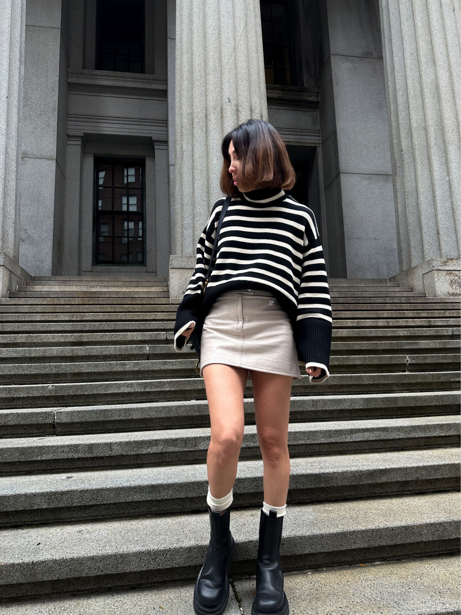 In love with my @toteme turtleneck sweater 🖤

For today’s outfit I decided to wear a turtleneck sweater, a leather mini skirt & paired it with boots for a fall weather style✨

#ootdfashion #outfit #fallfashion #turtleneck #leatherskirt #sweaterweather #fallvibes #styleinspiration #falloutfit #theblackjumpsuitstyle 

#LTKstyletip #LTKtravel #LTKSeasonal