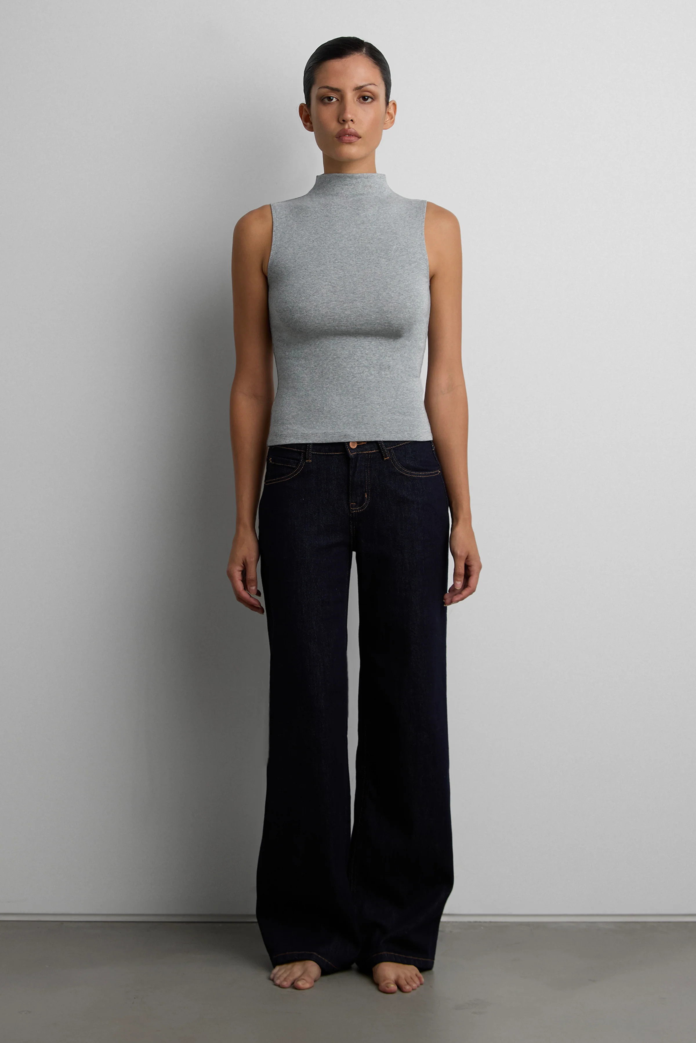 FITTED MOCKNECK TANK TOP Black / Small | OAK + FORT