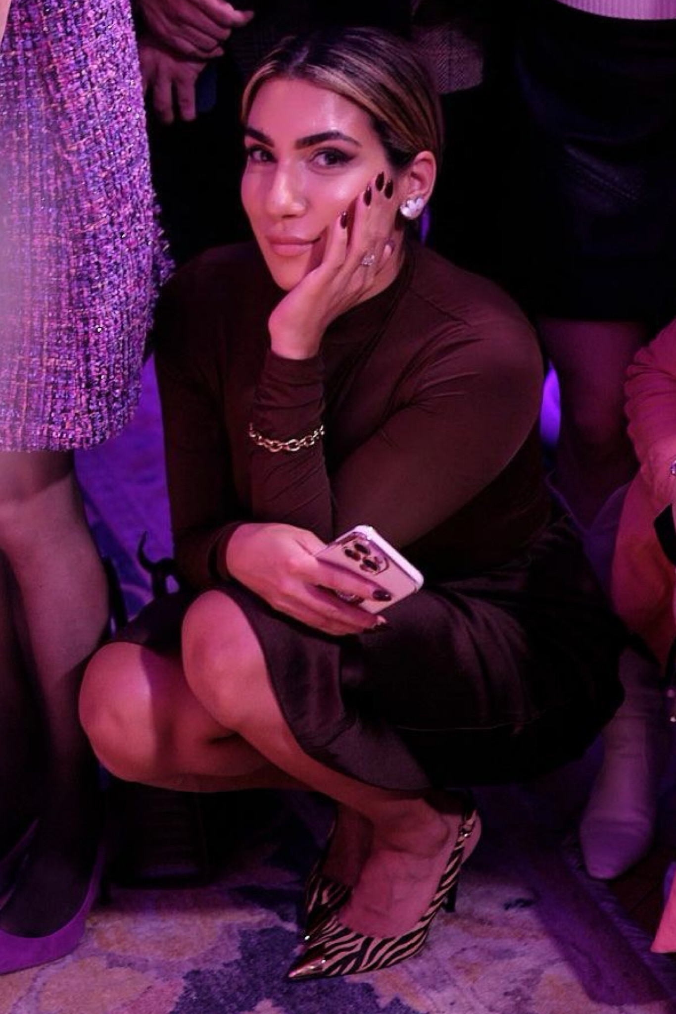 London Fashion Week 🍫🤎

#chocolatebrown #brownlook #brownslipskirt #browntop #mocknecttop #chocolatebrownlook #animalprint #animalprintshoes #slongback 

#LTKautumn #LTKshoes #FashionMonth