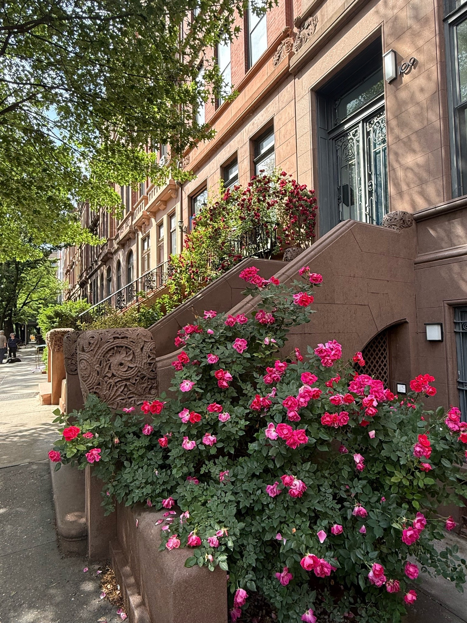 Love the beautiful Upper West Side stoops!

#LTKdayinmylife