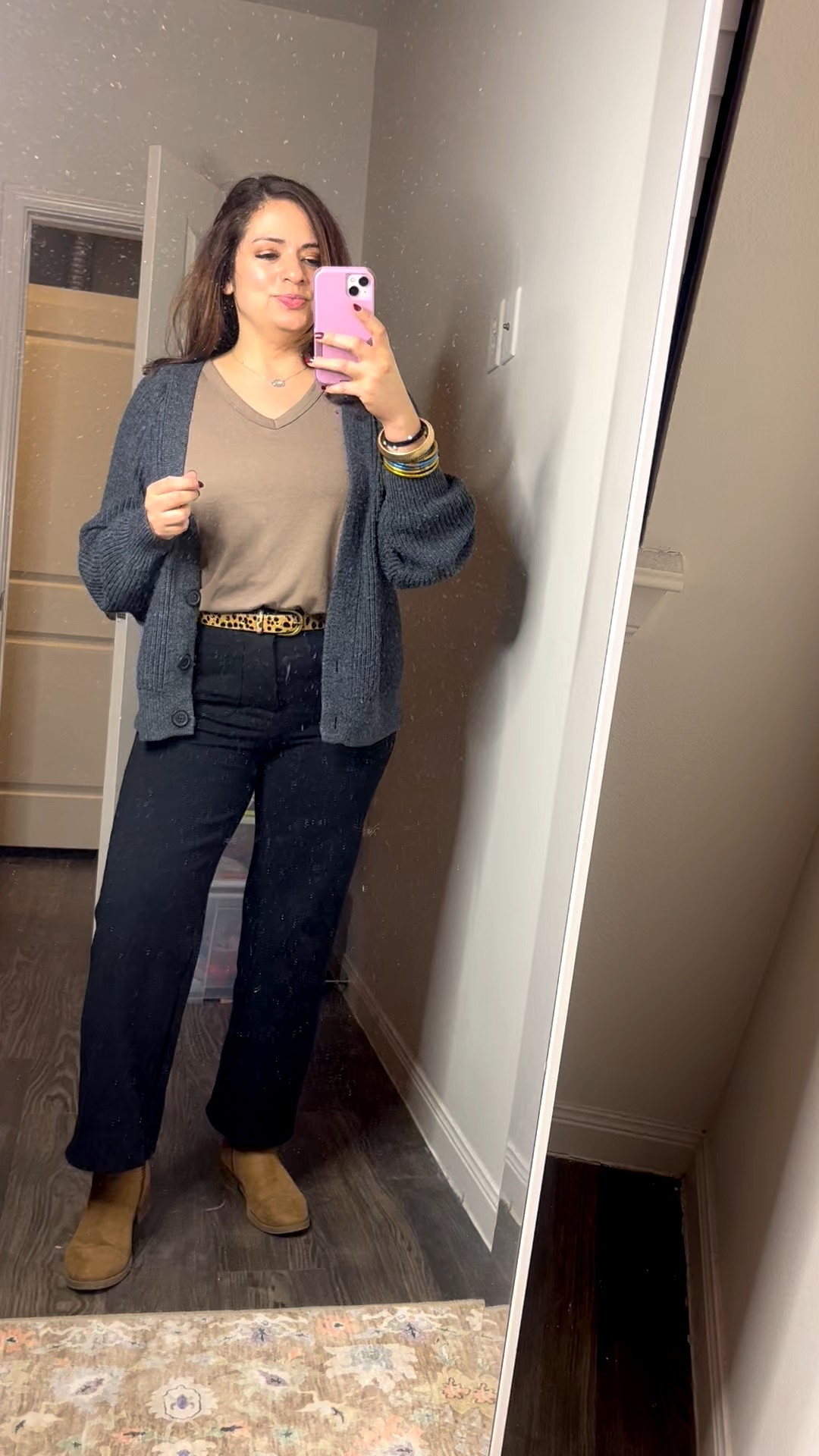 Outfit of the day 

V neck tee mocha color size small 
Cropped trouser pants size 6
Linking up similar cardigan and booties 

#LTKSeasonal #LTKootd