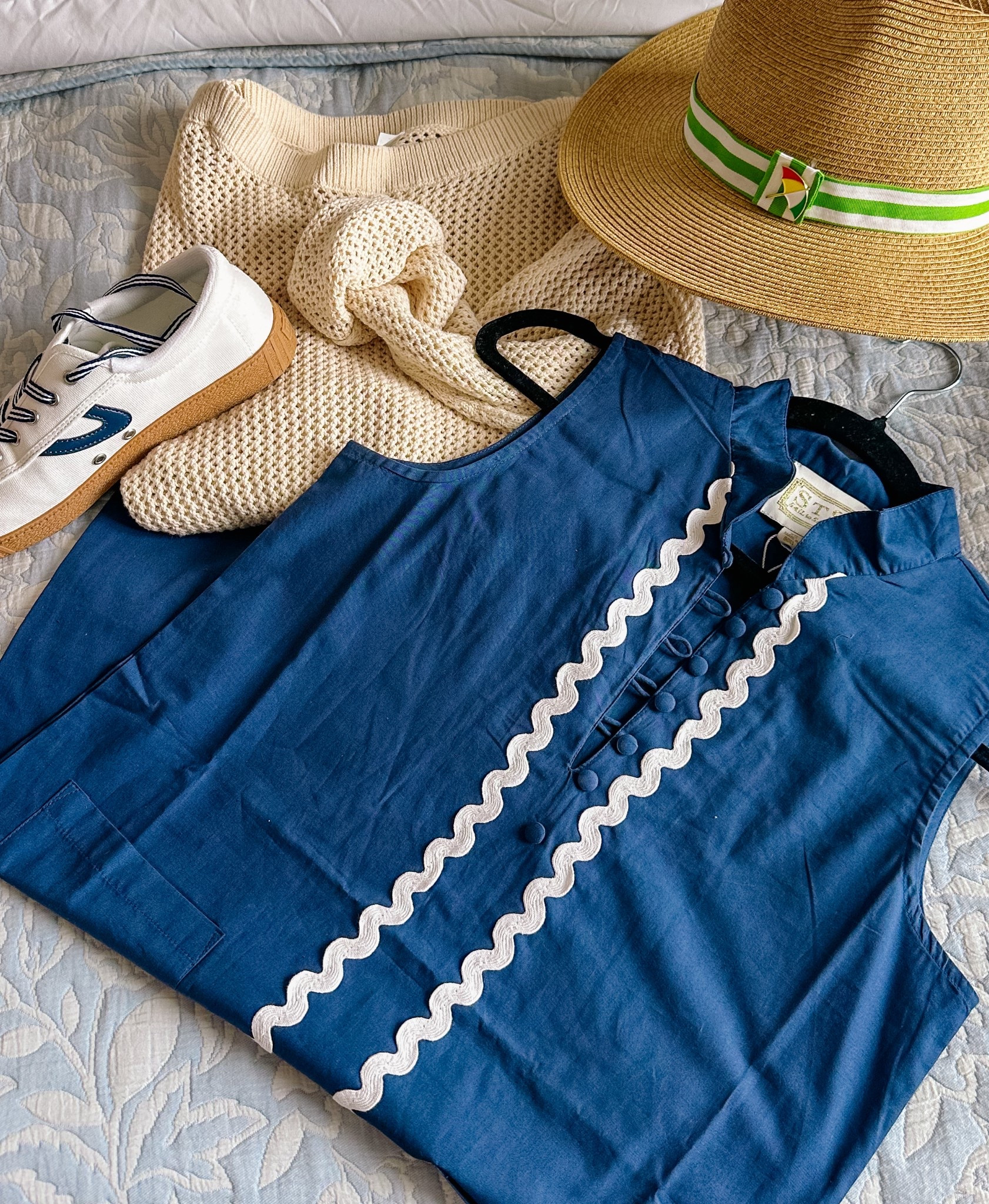 Recent buys I’ve been loving! These few items have been some of my favorite purchases, and I have loved wearing them!! I haven’t yet styled the Sail to Sable dress, but I can’t wait to wear her soon!!