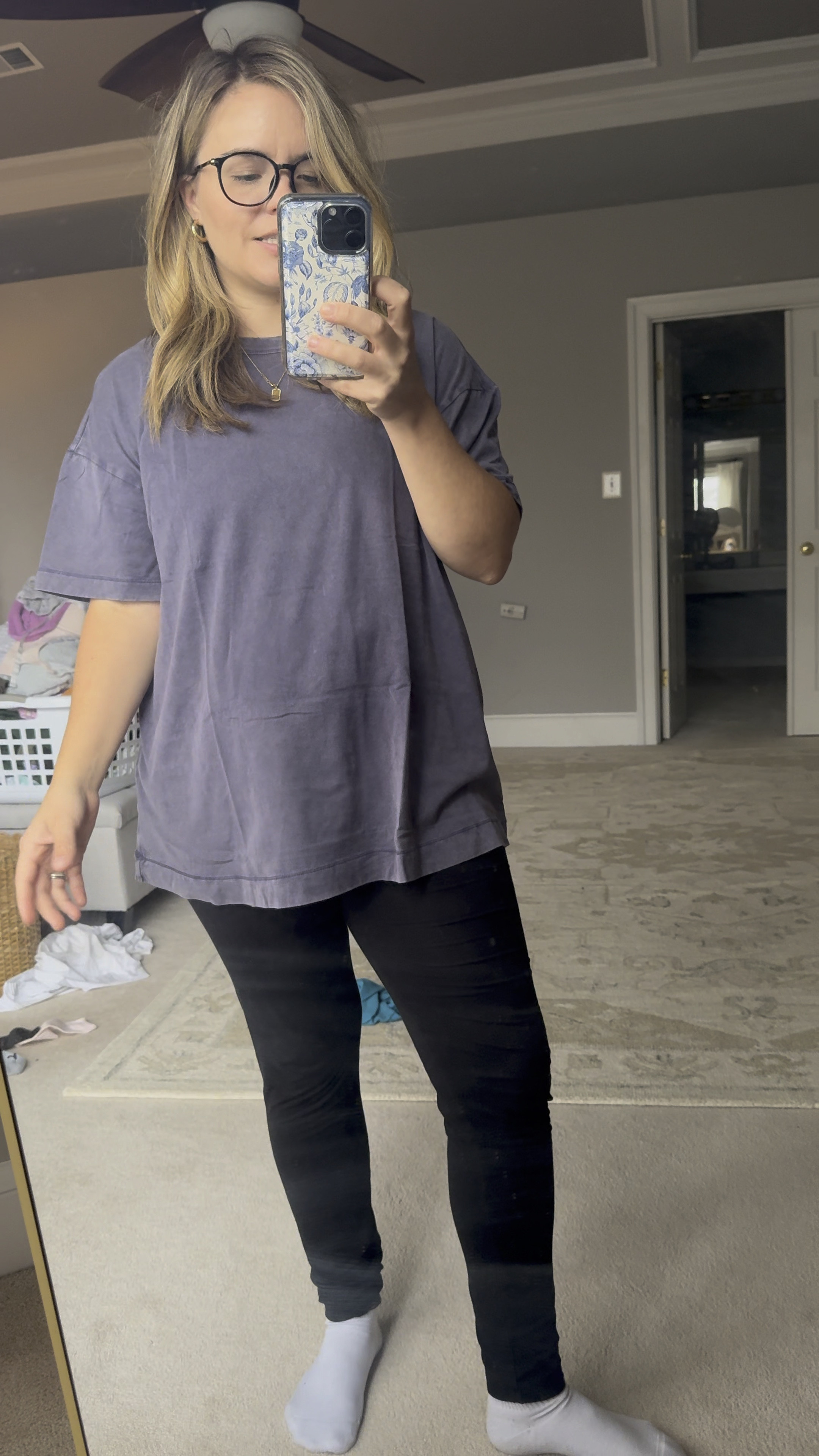 The comfiest tees to cover your booty in leggings! 

#LTKSaleAlert #LTKActive #LTKGiftGuide