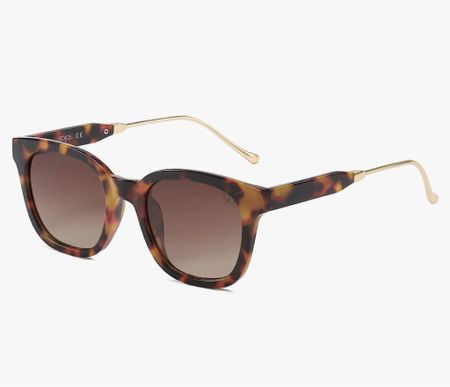 Love tortoise sunglasses 🕶️ 
🔗linking several pairs for Amazon spring sale!


#LTKfindsunder50 #LTKsalealert #LTKSeasonal