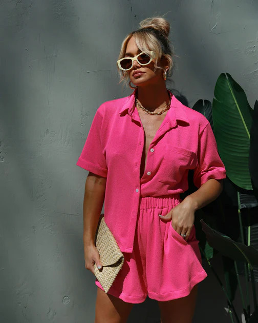 Malibu Textured Pocketed Shorts - Hot Pink | VICI
