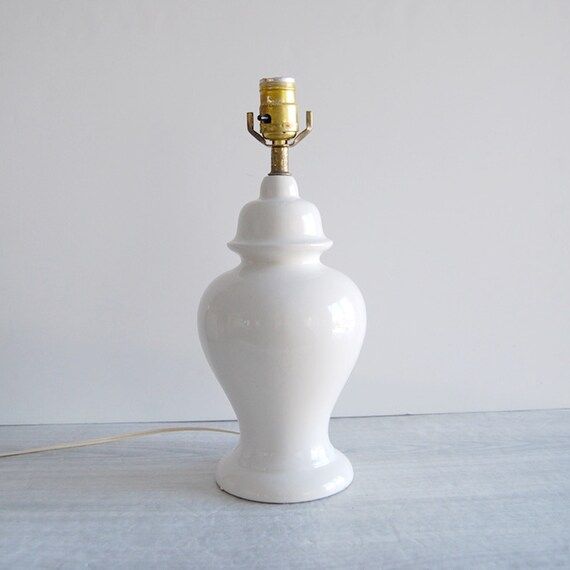 white ginger jar lamp, vintage ginger jar ceramic lamp, vintage grandmillenial white lamp, vintag... | Etsy (US)