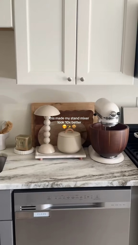 this stunning wooden bowl is a great way to elevate your kitchenaid stand mixer!! 


kitchen, stand mixer, kitchenaid mixer, home finds, amazon finds, wooden bowl stand mixer, kitchenaid accessories, kitchen finds, amazon home 