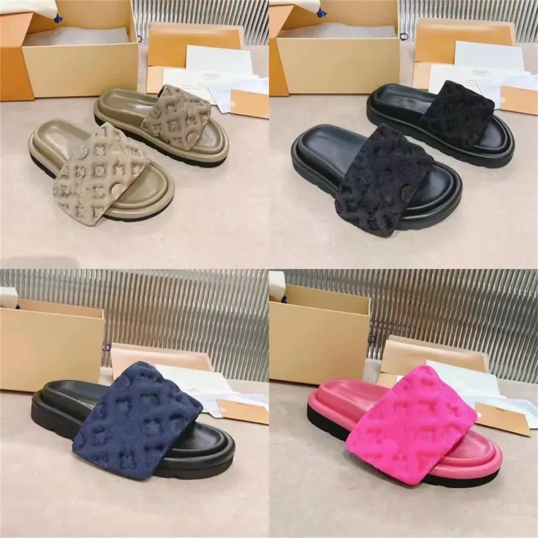 Slipper Pillow Flat Comfort Mule - Women - Shoes