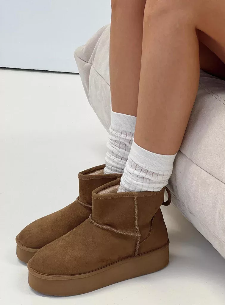 Aeo hot sale cozy boot