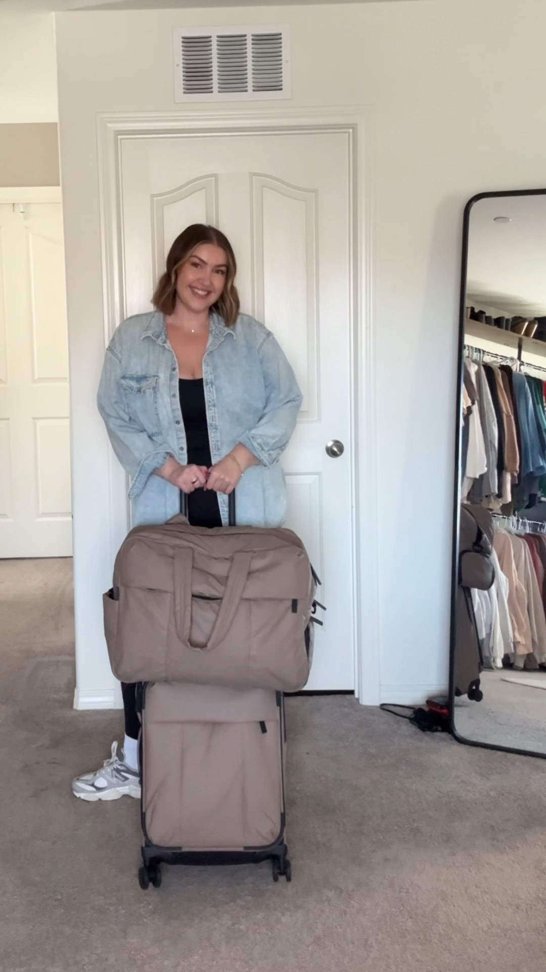 My favorite Calpak luggage is turning me into a carry-on only girlie! 

Luggage
Calpak
Carry on
Duffel bag
Toiletry bag

#LTKTravel