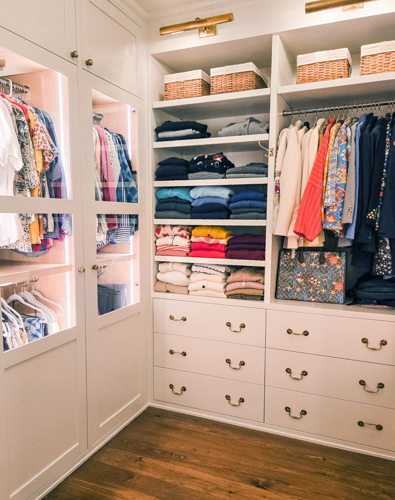 Getting a client settled after a renovation is always fun - and often a challenge when the new space is completely different than the original! Our team is always up to the task of creating gorgeous organization in a gorgeous new space though. Drop us a line to have us over! 

 