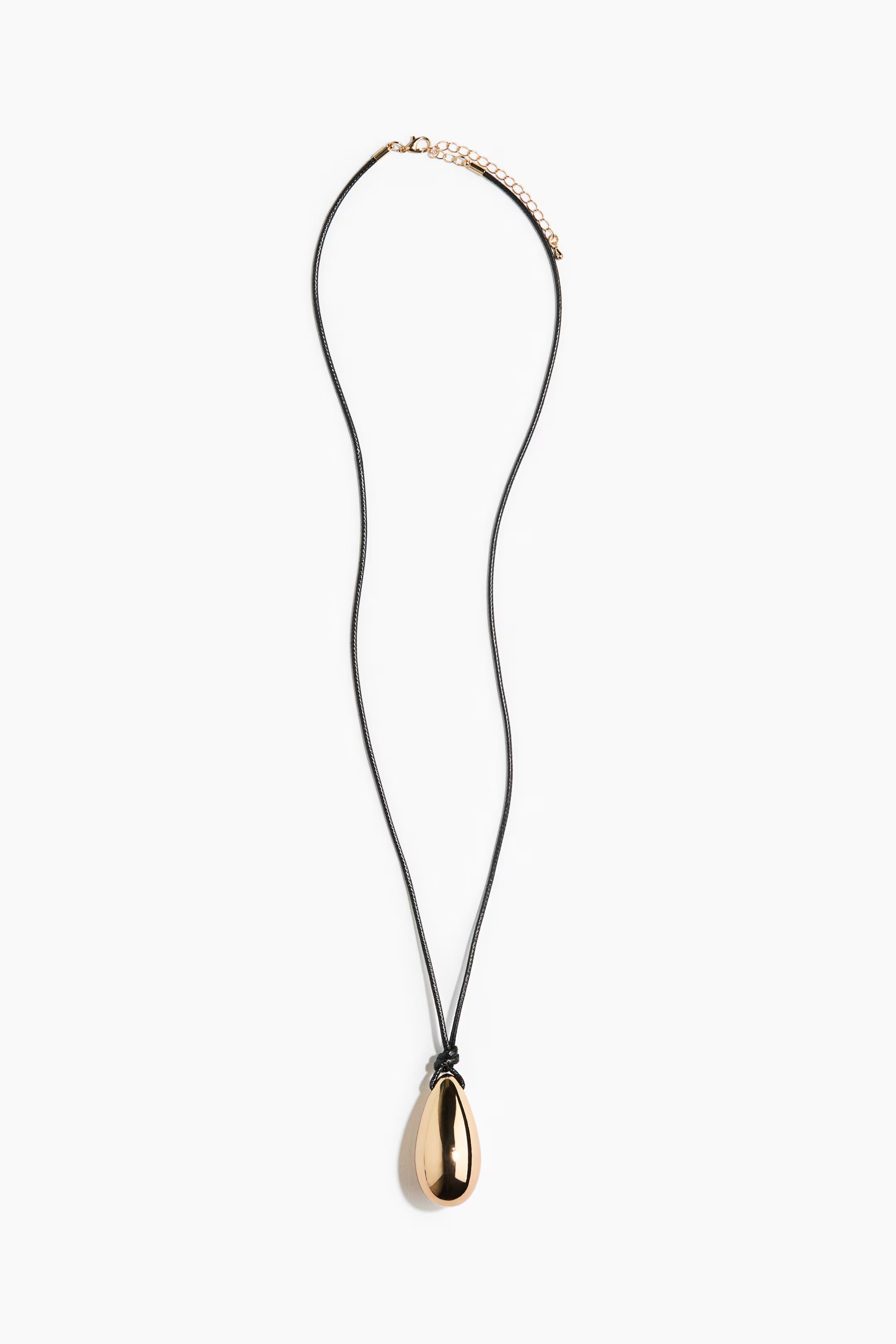 Pendant cord necklace | H&M (UK, MY, IN, SG, PH, TW, HK)