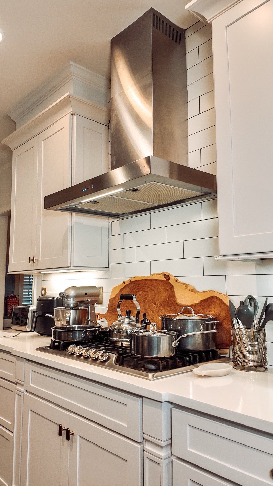 This is how I keep my stainless steel pans looking like new.

Shop my pans and polish/cleaner.

#LTKmomlife #LTKdayinmylife #LTKHome