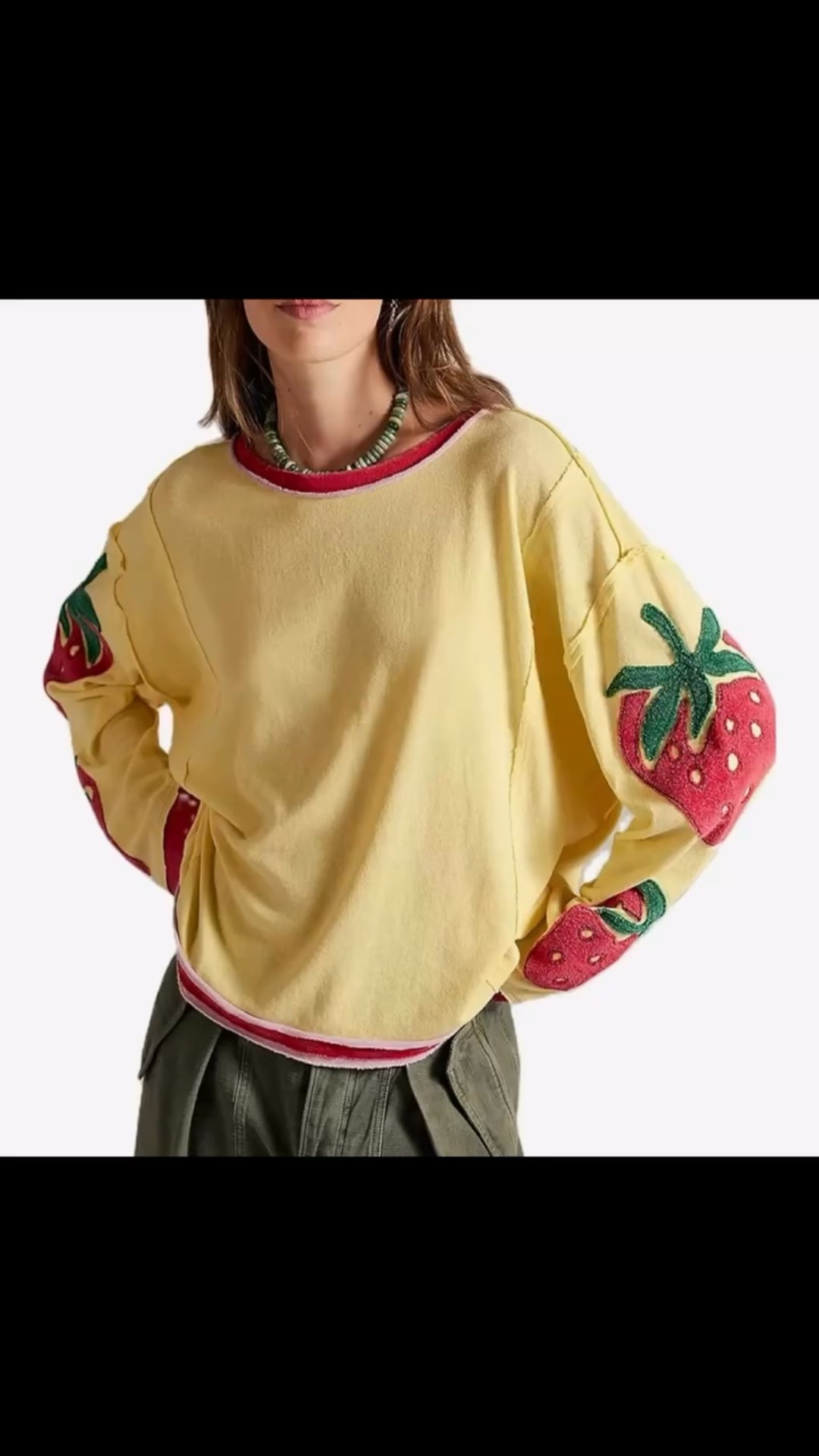 Free People sweatshirt dupe for under $25 🙌 Cozy, oversized, and perfect for fall outfits  @amazonfashion @amazon  #FreePeopleDupe #AmazonFinds #AffordableFashion #FallOutfits