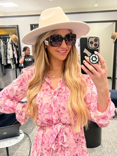 Fendi sunglasses marked down — love!
This felt hat is only $32 and SO good! Multiple colors available. 

Nordstrom sale, NSale 

#LTKtravel #LTKxNSale #LTKFind