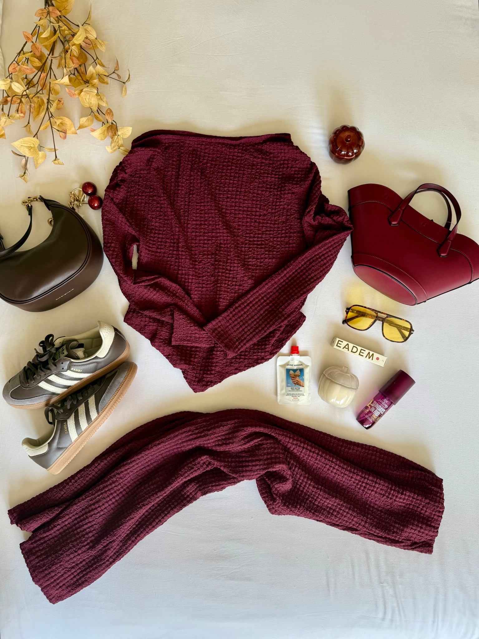 My Fall Essentials! 🍁
A comfy and cute 2 piece set 👕👖
A cute bag 👝
A good scent, lippie and lotion 🧴 
Sunnies 🕶️, and 
A good Samba shoe 👟! 

What are you go-to Fall Essentials? 🍁
#fallessentials #autumn #fallfavorites #fallsets #fallshoes #fallbags #fallpurses #coloroffall #fallcolors

#LTKBeauty #LTKShoeCrush #LTKStyleTip