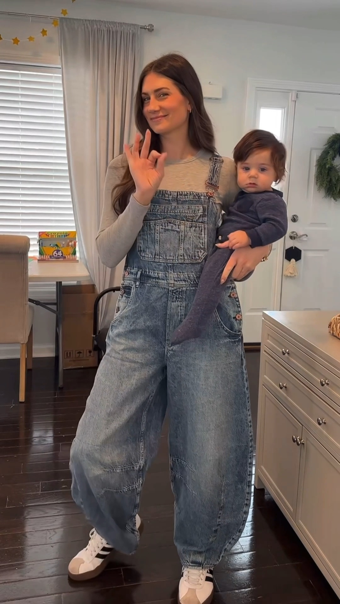 New barrel overalls that fit SO well! Perfect postpartum or nursing friendly outfit too 🫶

5’9 and I’m wearing a Small Tall 
#overalls #postpartumclothing #winteroutfit #momclothing #nursingclothing 



#LTKootd #LTKmomlife #LTKTall