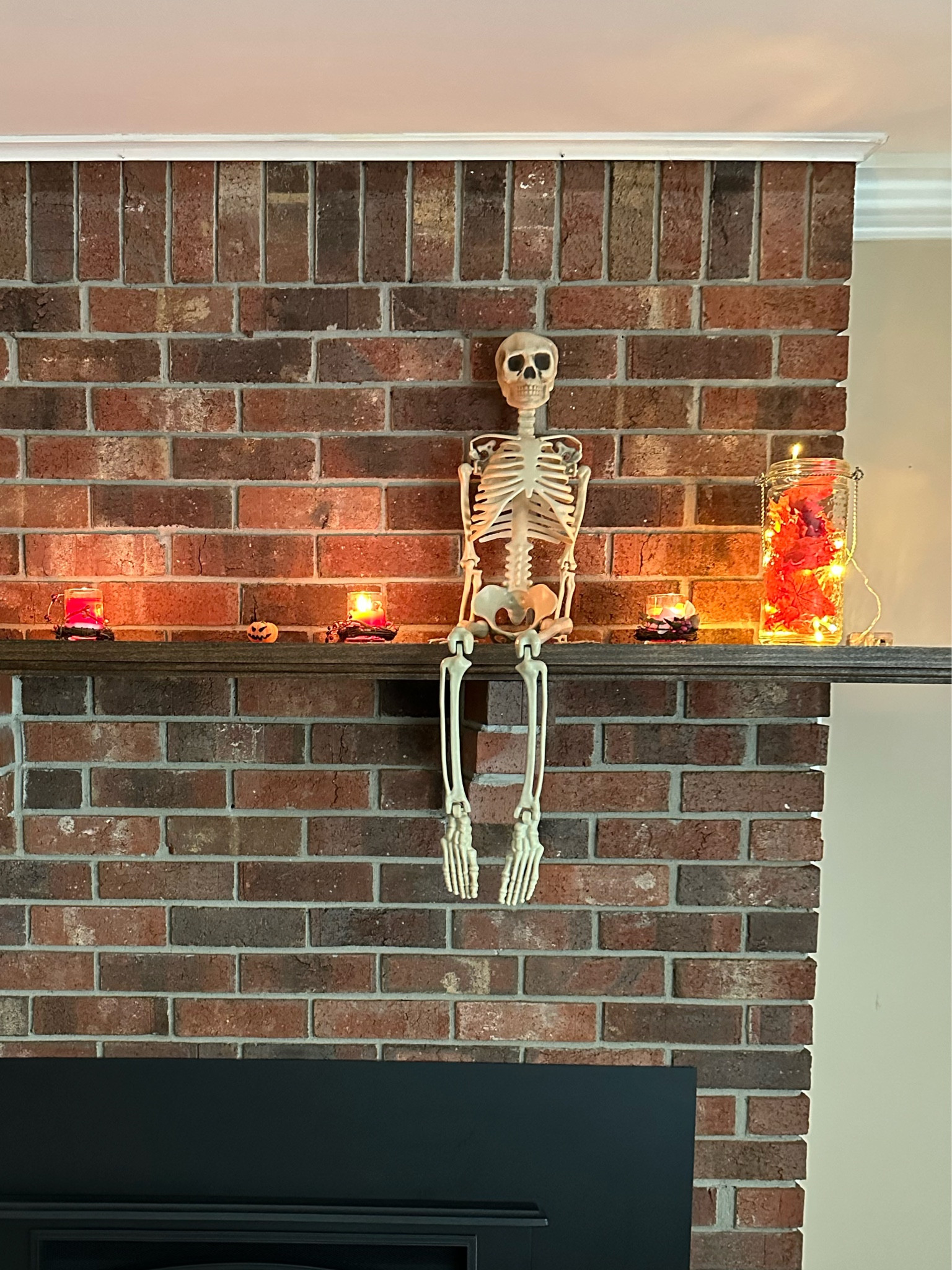 Decorating for Halloween 🎃 

#LTKHome #LTKFindsUnder50 #LTKHalloween