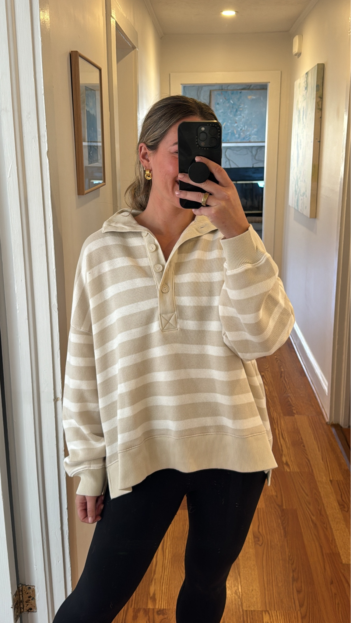 Big hug sweatshirt it’s 50% off!!!! Size M

#LTKStyleTip #LTKFindsUnder50 #LTKSaleAlert