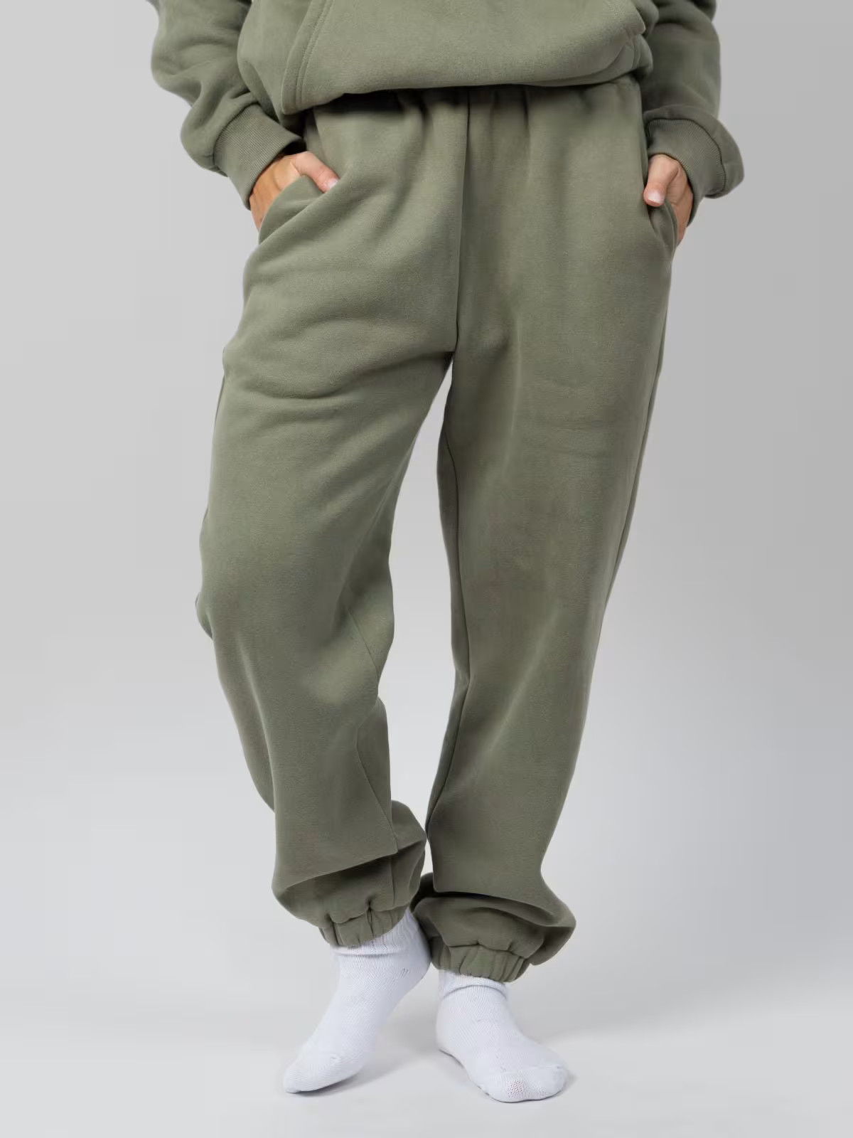 Travel Essentials Sweatpants — Comfrt | Comfrt