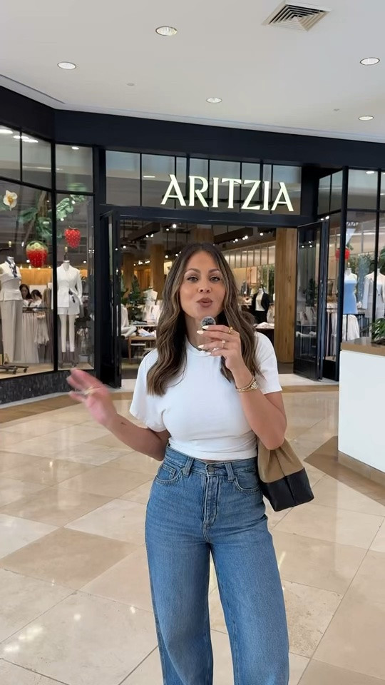 My first styling session @Aritzia
My stylist did an amazing job!! 
Which look was your fav? 1,2,3,4,5,6,7,8,9,10,ot 11??’🤭

#LTKootd #LTKgrwm