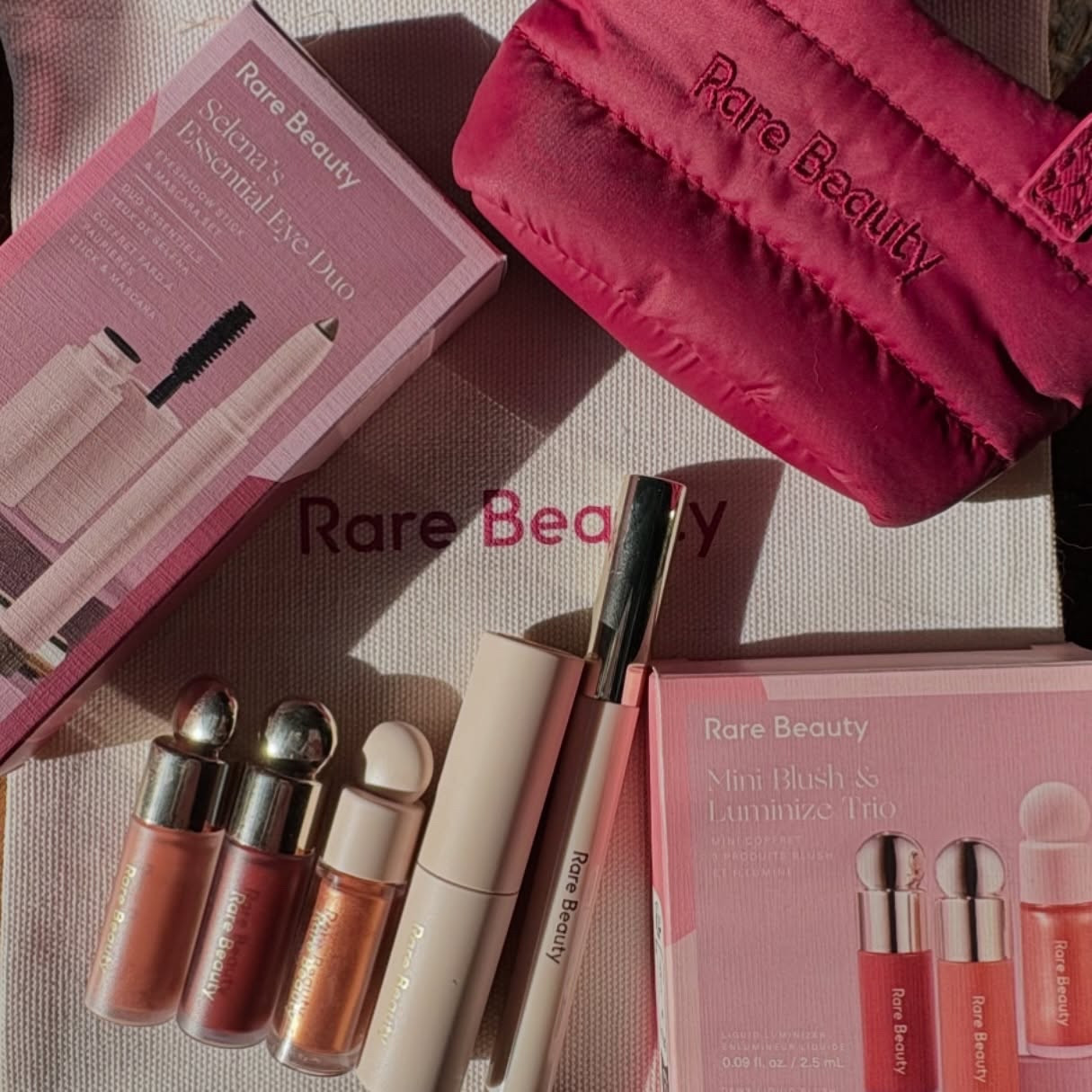 Loving these cute @rarebeauty holiday sets! Finley loves the mini bag - who knew they also made cat toys? 😂

What’s your favorite soft pinch blush shade?

#rarebeauty #blush #holidaysets #giftideas

#LTKGiftGuide #LTKHoliday #LTKBeauty